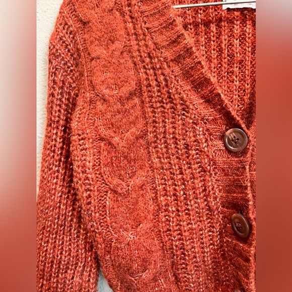 Urban Outfitters Lolli Cable Knit Cropped Soft Cardigan Size S - Picture 4 of 10